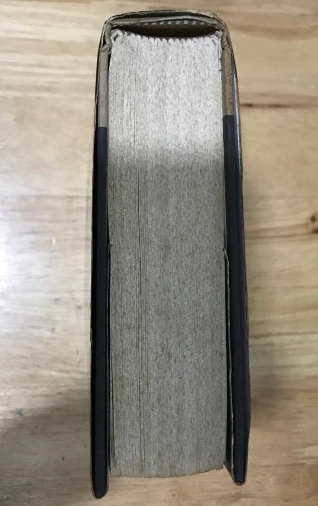 Portraits of Murder: 47 Short Stories Chosen by the Master of Suspense