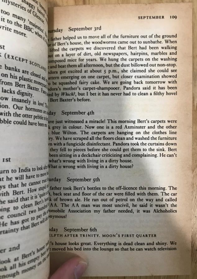 Adrian Mole: From Minor to Major (The Mole Diaries: The First Ten Years)
