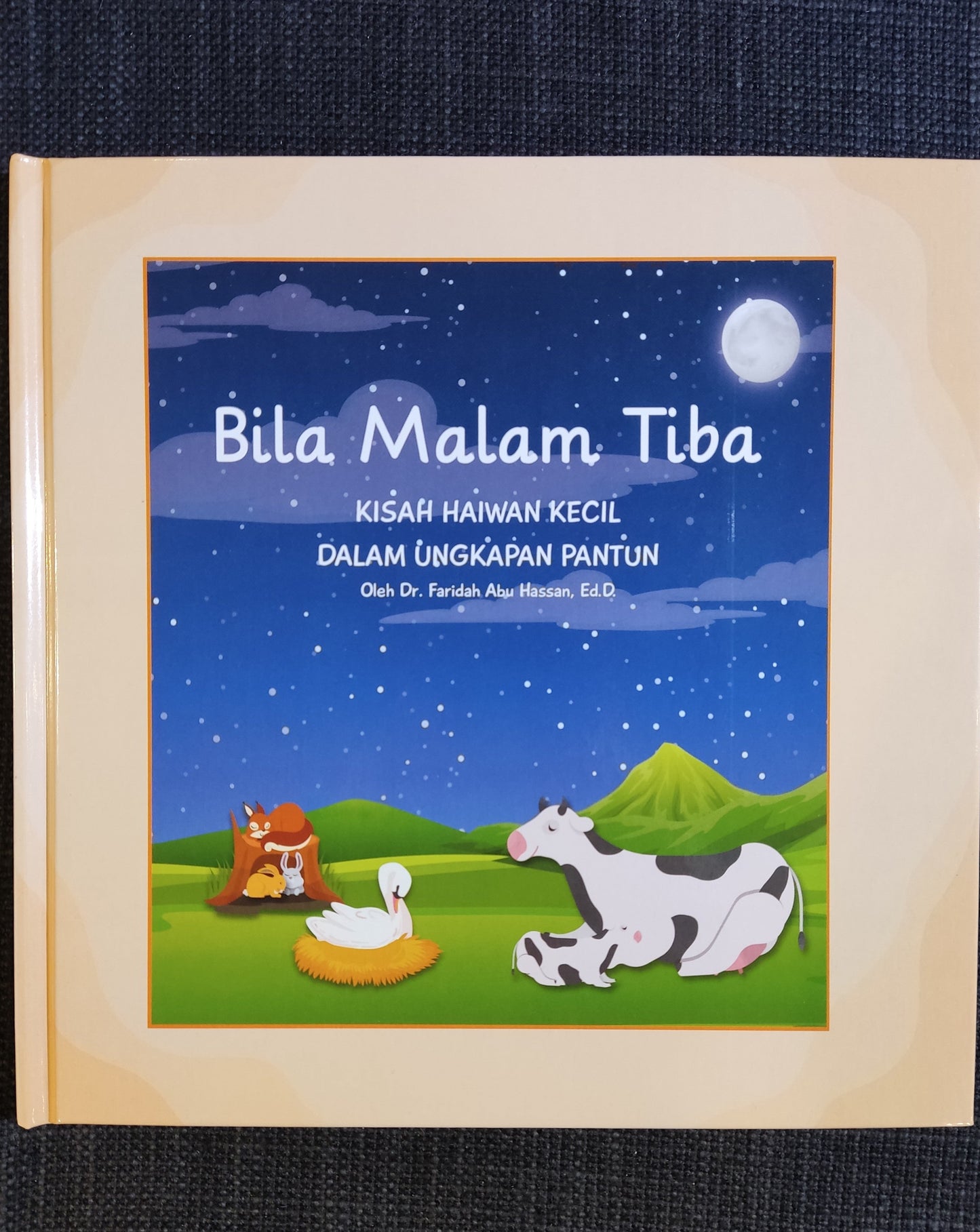 Bila Malam Tiba: Kisah Haiwan Kecil Dalam Ungkapan Pantun